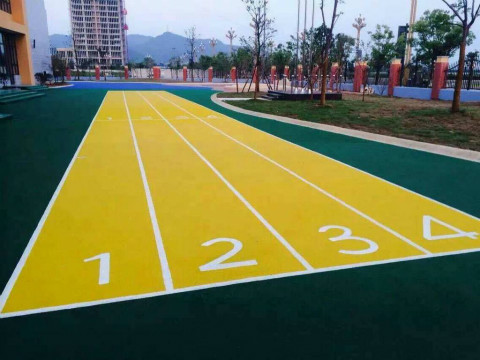 1547626772622153.jpg 泗洪幼儿园塑胶跑道.jpg